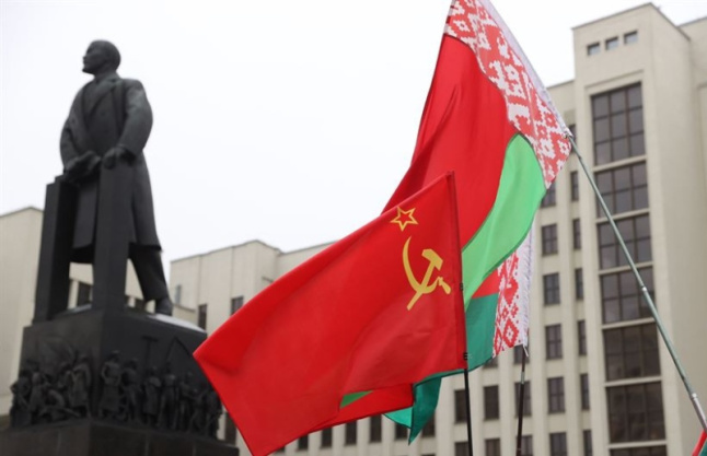 7 лістапада – Дзень Кастрычніцкай рэвалюцыі 7 лістапада – Дзень Кастрычніцкай рэвалюцыі