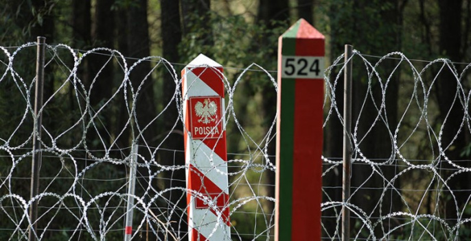 Польша начала строить второе заграждение на границе с Беларусью