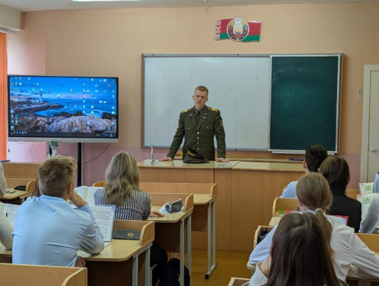 Выбирая военную специальность…