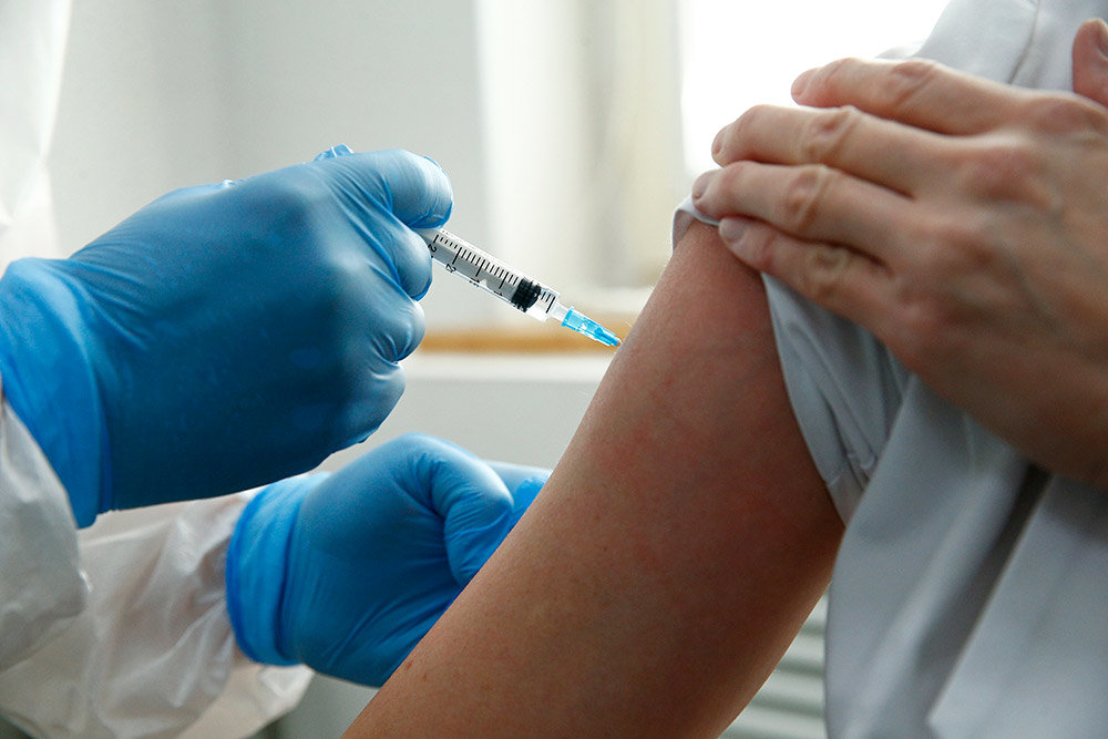 Рекомендации по вакцинации против COVID-19 с использованием вакцины Гам-КОВИД-Вак