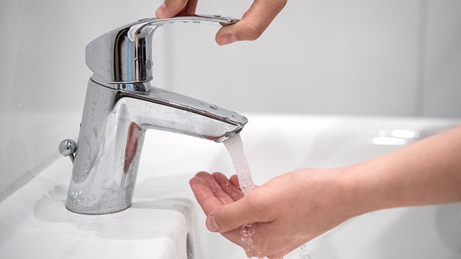 Мытье рук снижает риск кишечных инфекций