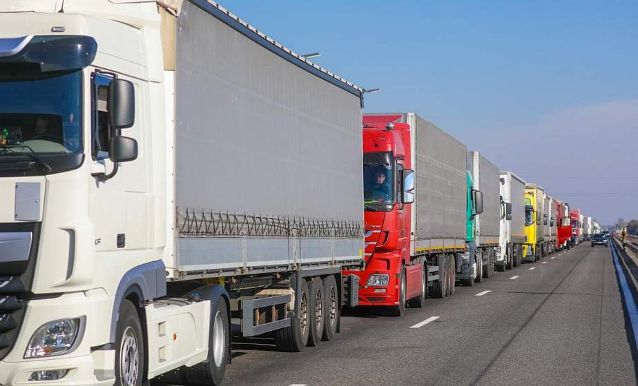 ГПК: Литва и Польша за выходные приняли чуть более половины грузовиков от нормы