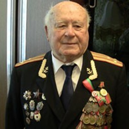 Пошёл на фронт добровольцем в 17 лет (подкаст)