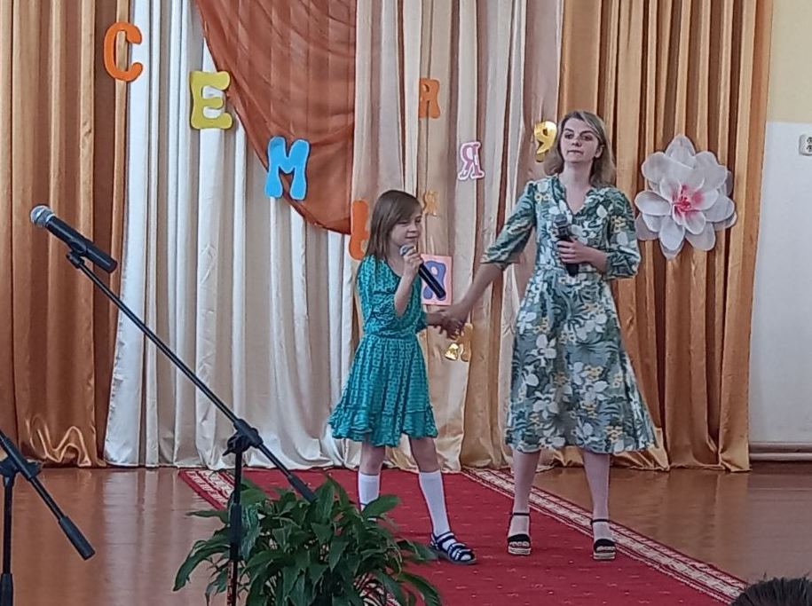 Фестиваль семейного творчества прошел в Сольской СШ