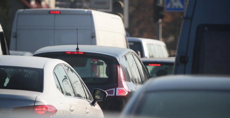 За выходные дни очередь легковых авто увеличилась на 330 единиц