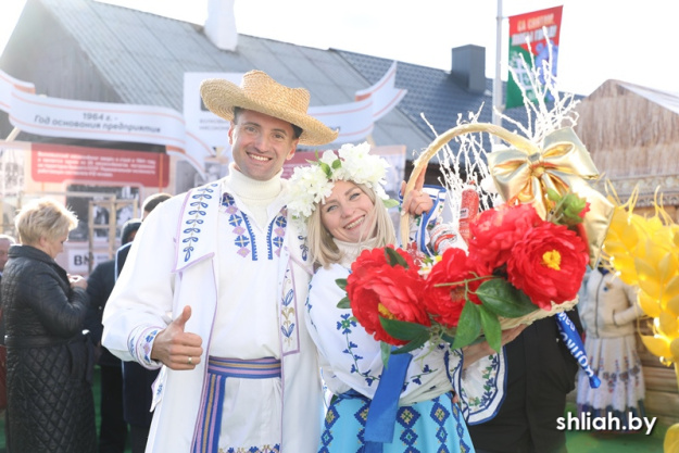 Хлеб – в закромах, пора – для праздника! Приглашаем на районные «Дожинки – 2025»