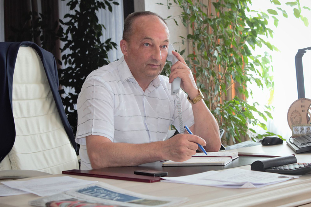 Глава Сморгонского района Геннадий Хоружик провел прямую линию с населением