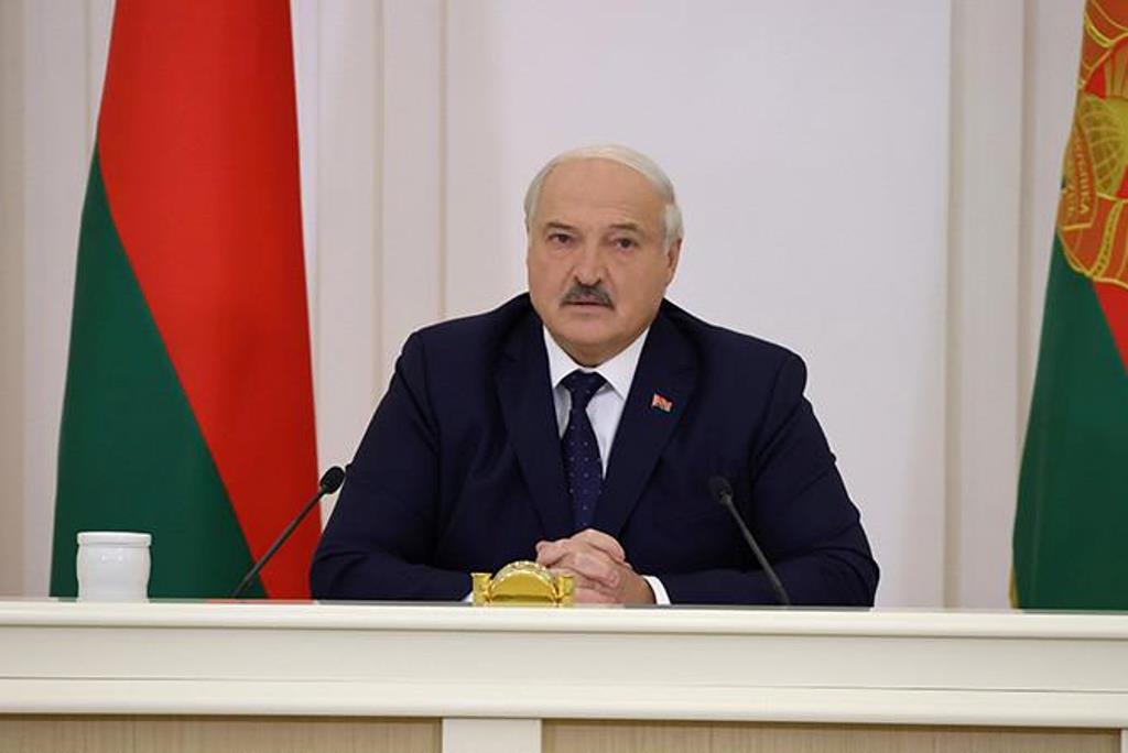 Александр Лукашенко: с 1 января в Беларуси должна быть четкая, понятная система регулирования цен