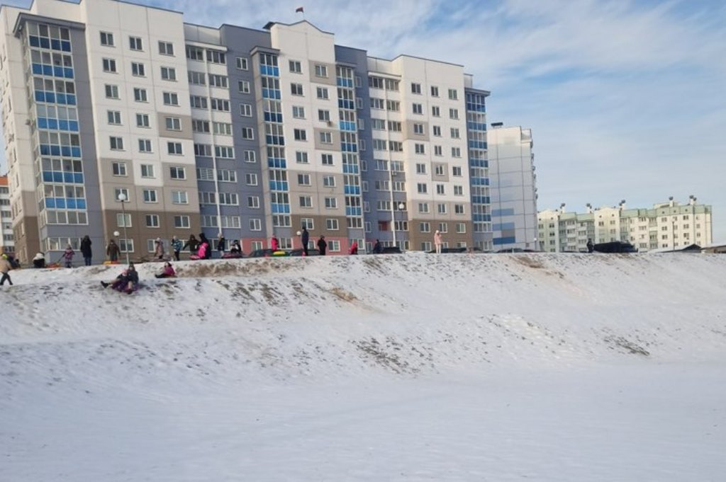 В Гродно 6-летняя девочка серьезно пострадала, катаясь на тюбинге
