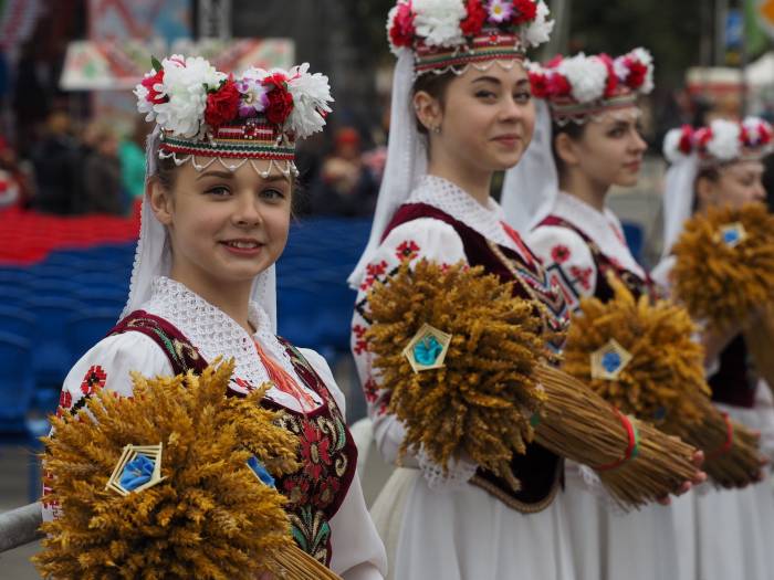 Программа областного фестиваля-ярмарки тружеников села «Дожинки-2019»