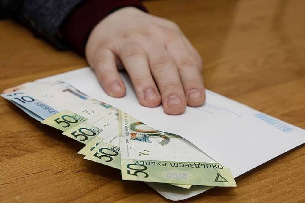 Зарплата в «конверте»: как страдает пенсия?