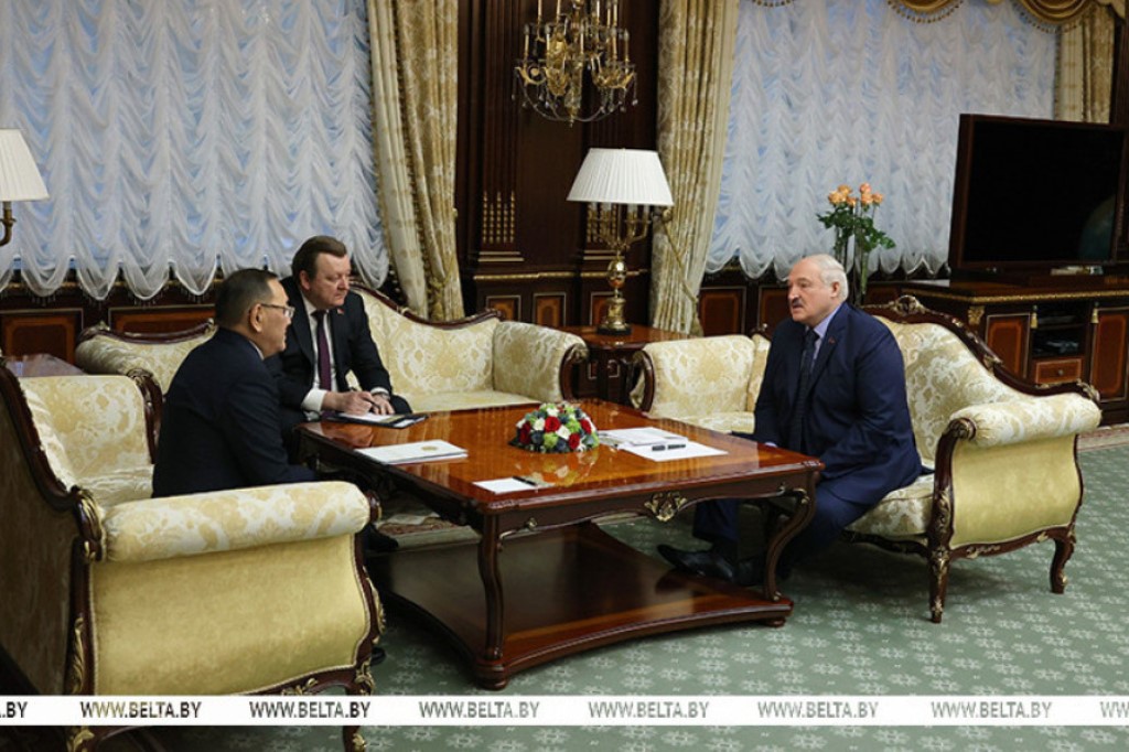 Александр Лукашенко рассчитывает на серьезный рост товарооборота с Казахстаном после визита Токаева