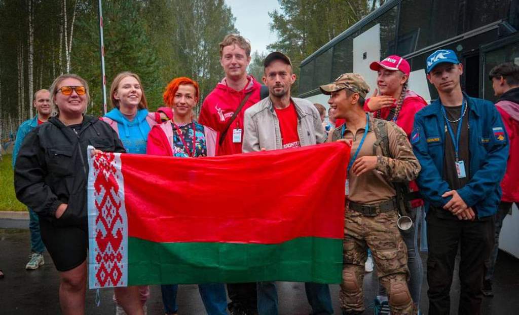 Прикоснулись к истории, набрались опыта. Молодежь Гродненщины впервые приняла участие в волонтерском кемпинге «Ржевская битва» в России