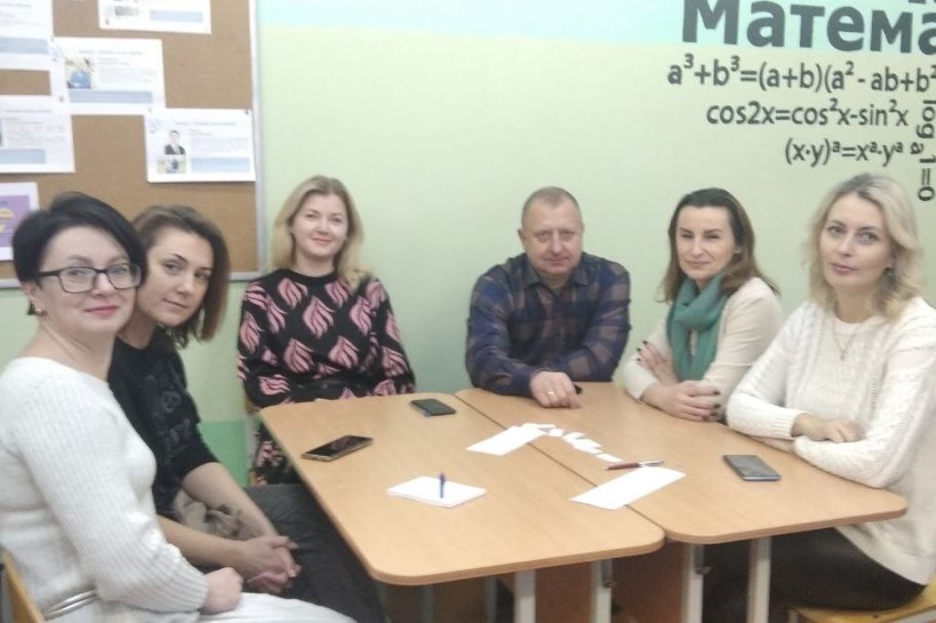 Интеллектуальная игра «Что? Где? Когда?» собрала несколько поколений