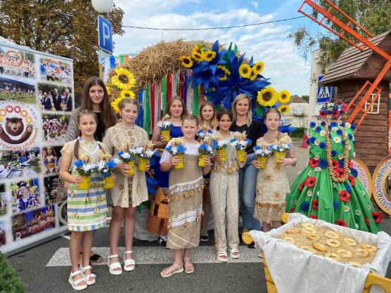 Модныя калекцыі ў стылі «Смаргонскіх абаранкаў»