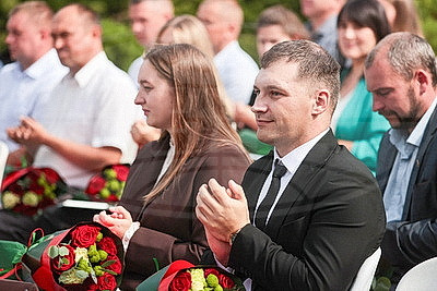  Учитель начальных классов из Войстома приняла участие в церемонии чествования педагогов — участников жатвы-2025 «Колосья знаний — нива труда»