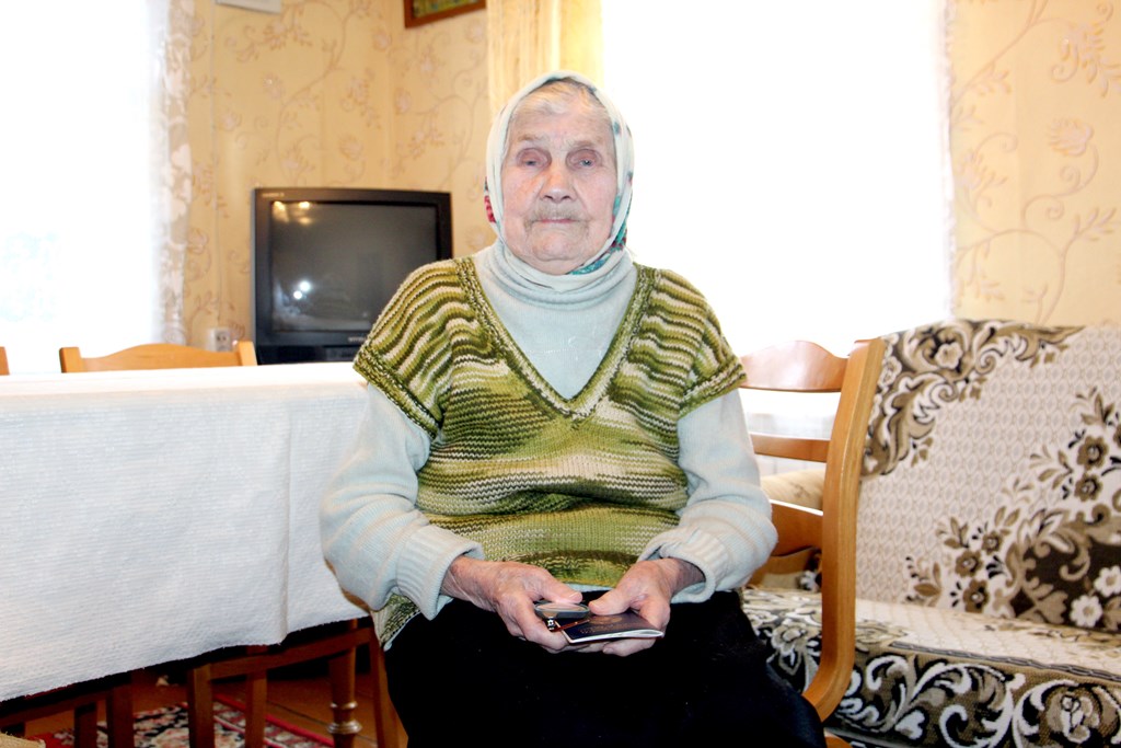 100-летняя жительница Сморгонского района приняла участие в референдуме