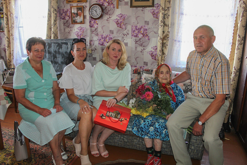 Анна Гируть отметила своё 101-летие