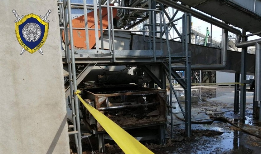 Инженера-механика из Сморгони будут судить за нарушение правил охраны труда: во время ремонта конвейера на предприятии погиб 22-летний слесарь