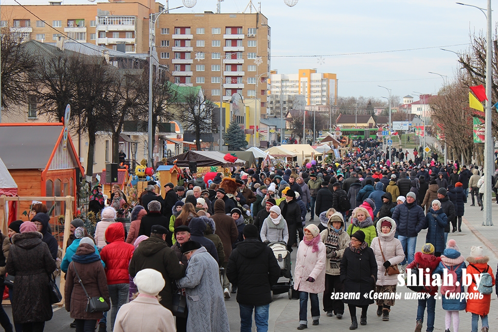 В праздничных мероприятиях "Дожинок" в Сморгони приняло участие около 50 тысяч человек