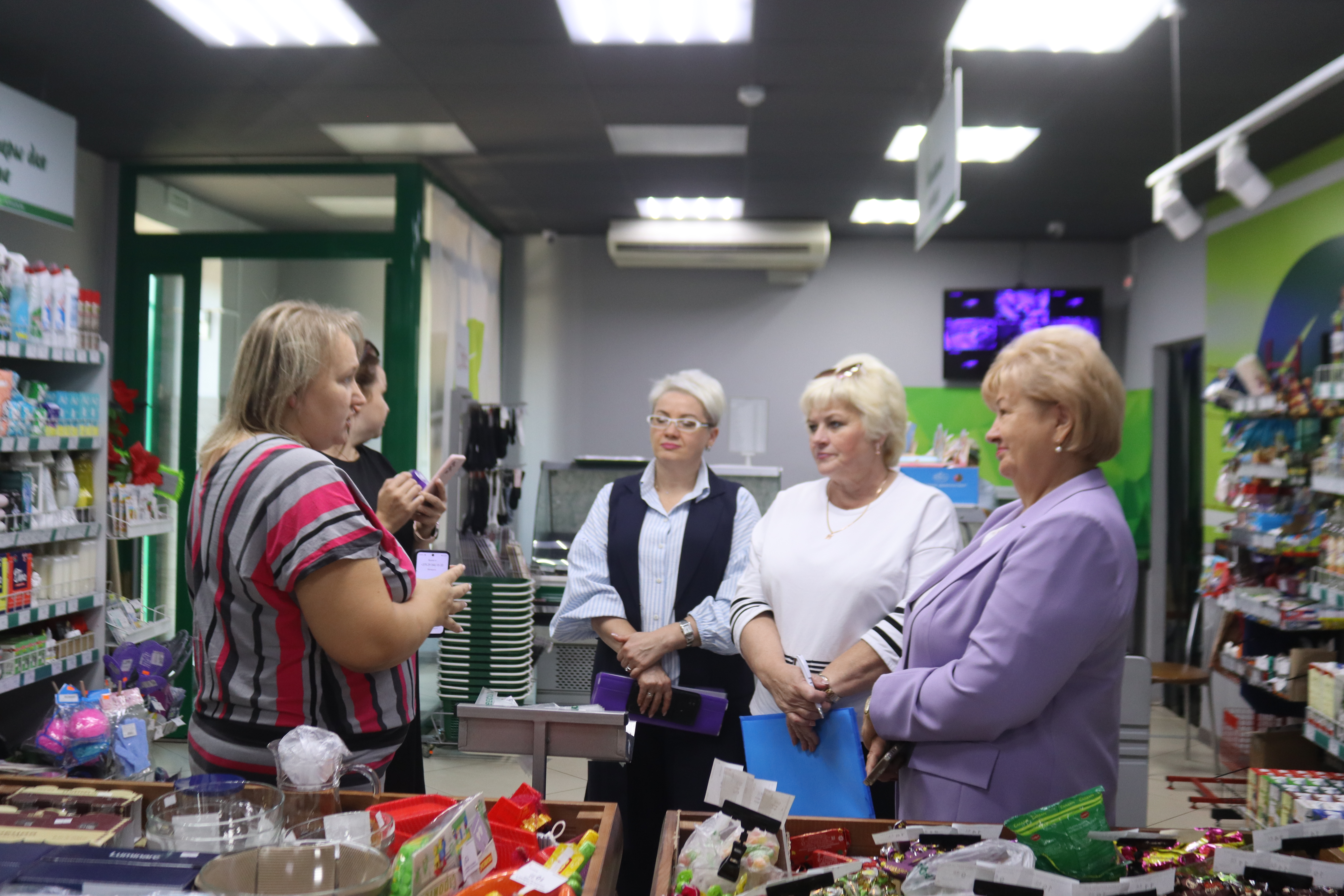 Торговое обслуживание сельского населения обсудили в ходе рабочей встречи