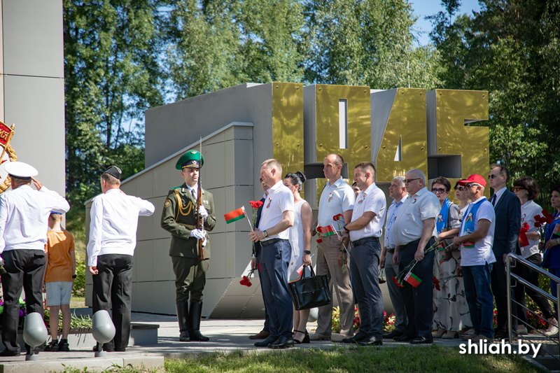 2Z3A8223.jpg