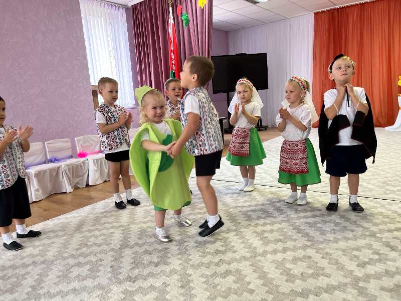 Гульня Яблычка.jpg