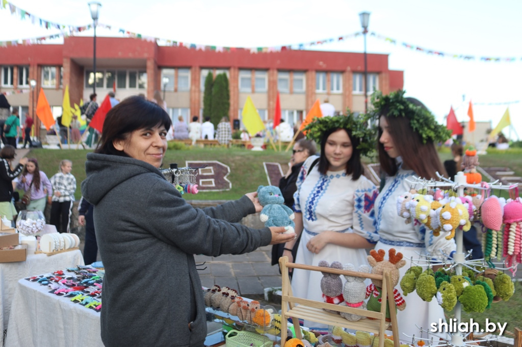 IMG_9890.JPG