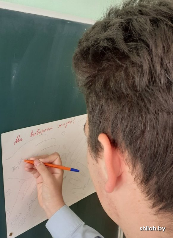 IMG-391ff33005a2c60c8f0a0a99b962457c-V.jpg IMG-391ff33005a2c60c8f0a0a99b962457c-V.jpg