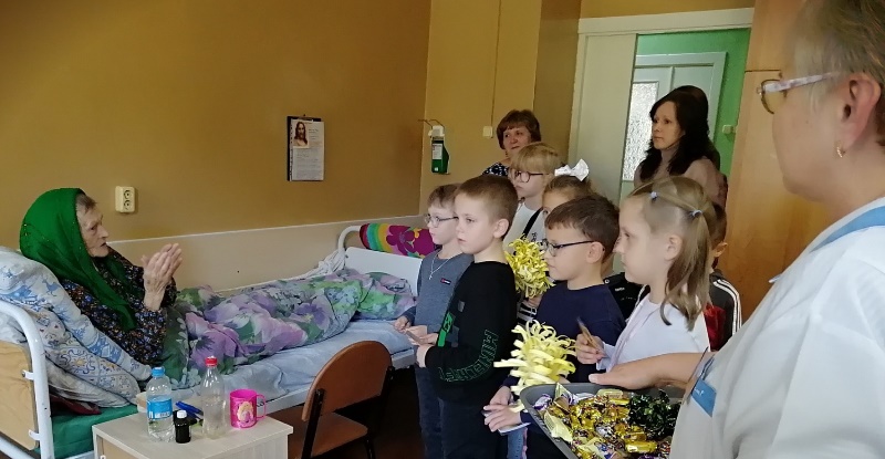 Встреча с пациентами отделения сестринского ухода.jpg