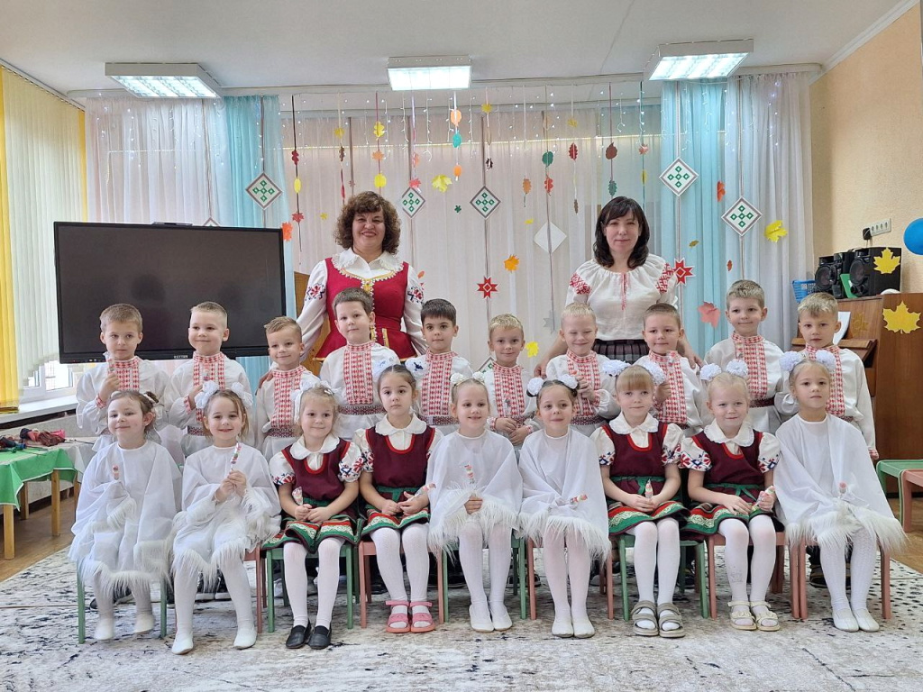 Удзельнікі кірмашу.jpg Удзельнікі кірмашу.jpg