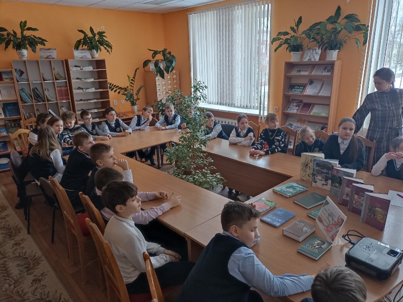 Вучні СШ 7 пад час гульні.JPG