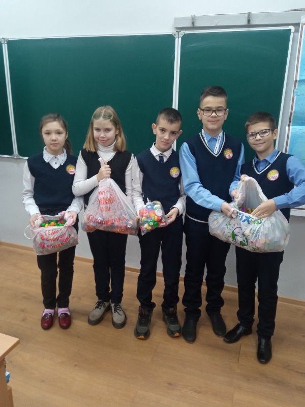 Тимуровский отряд 5 «А» класса..jpg