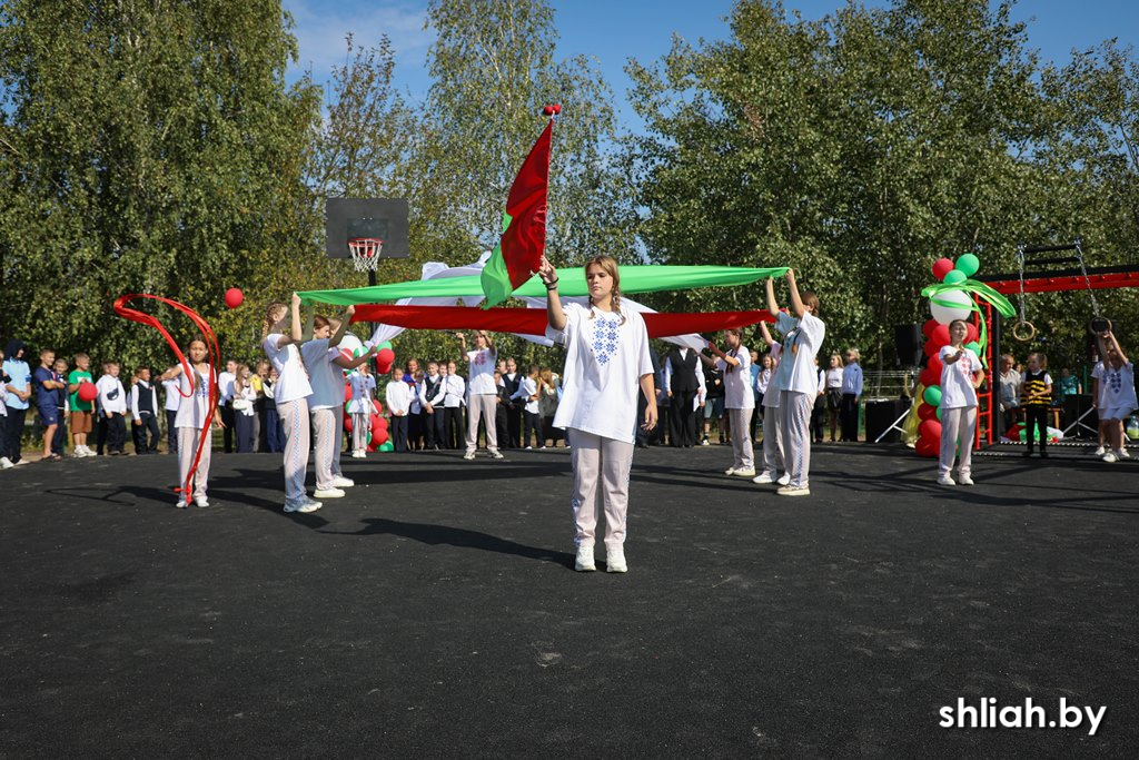 2Z3A8870.jpg