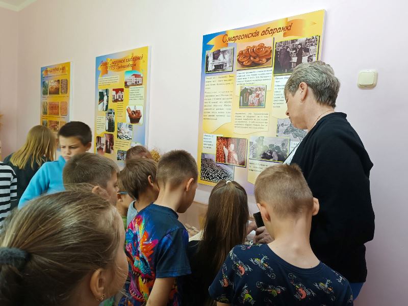 У музейным пакоі Хлеб у доме гаспадар.jpg