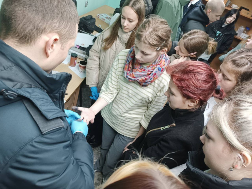 Экскурсия в экспертно-криминалистический сектор по Сморгонскому району Ошмянского межрайонного отдела.jpg