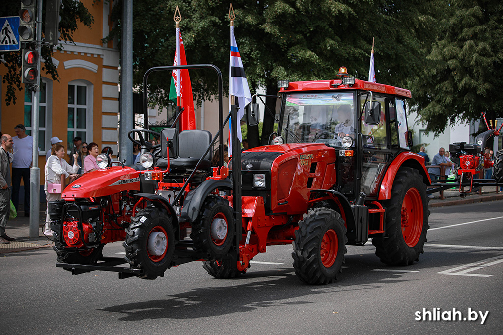 2Z3A0585.jpg