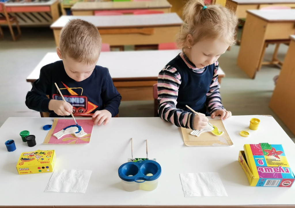 Выхаванцы рыхтуюцца да свята Саракі (1).jpg Выхаванцы рыхтуюцца да свята Саракі (1).jpg