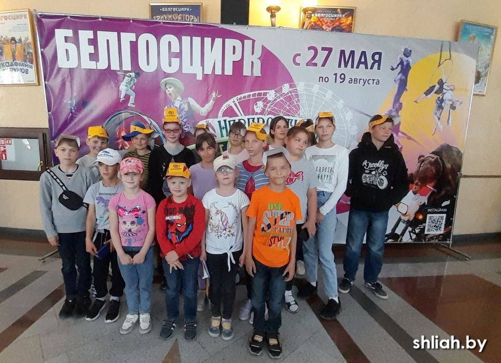 IMG-78c3a0d12f8a8fe6d61a21ed5507d0b1-V.jpg IMG-78c3a0d12f8a8fe6d61a21ed5507d0b1-V.jpg
