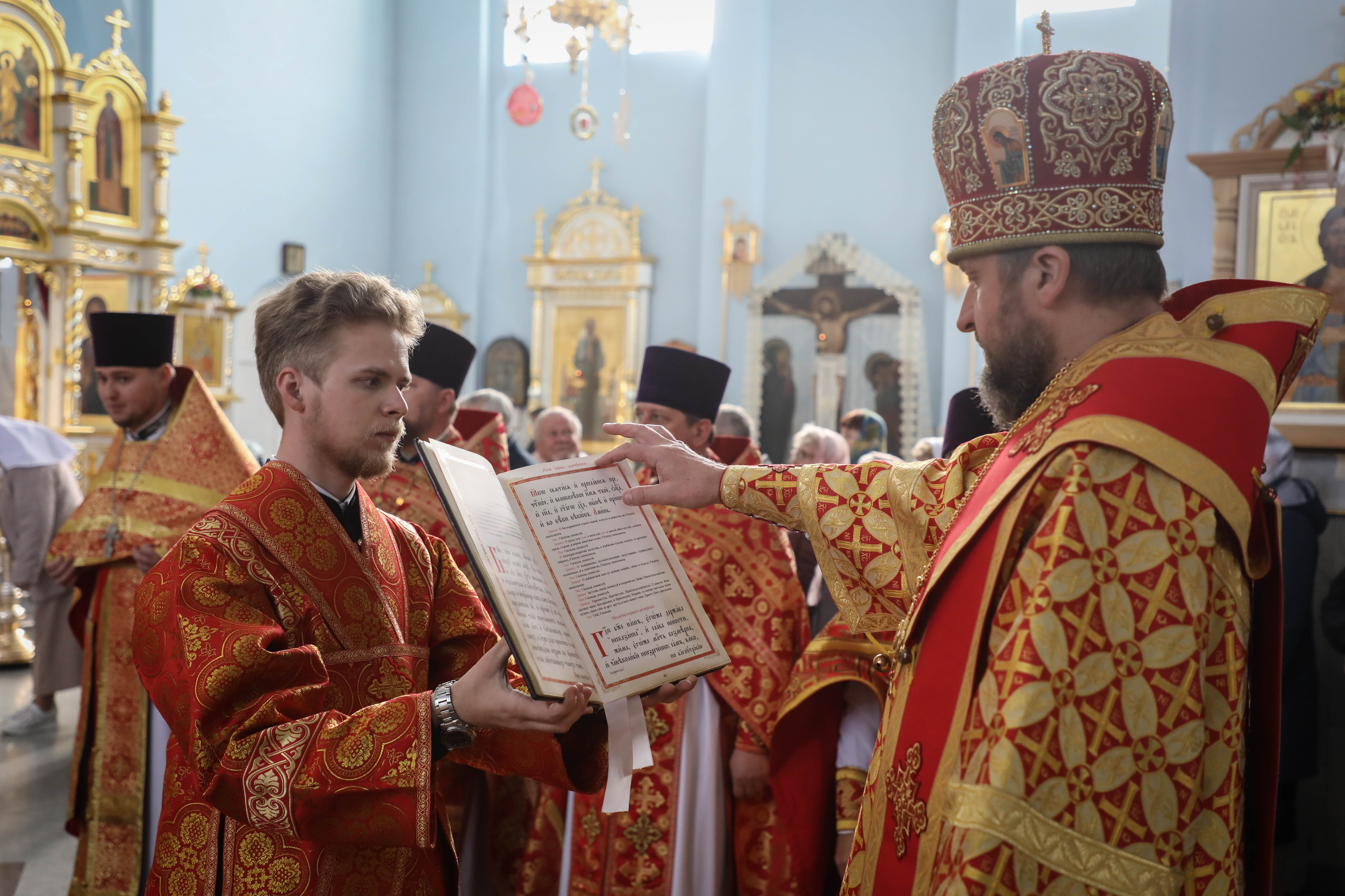 Епископ Порфирий возглавил праздничное Богослужение в Сморгони